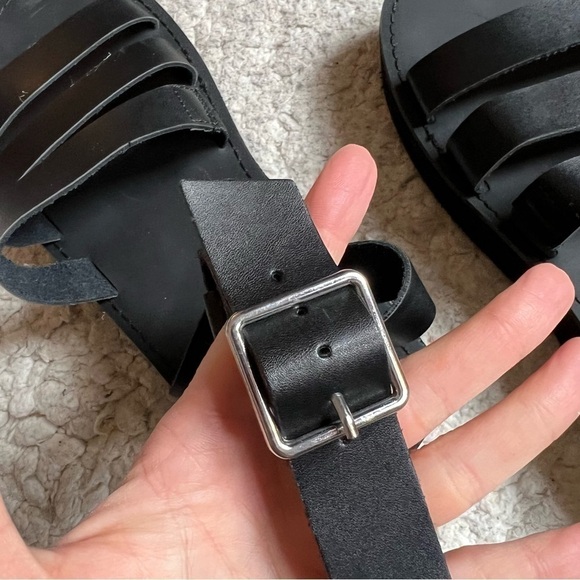 ASOS: Three Vamp Strap Black Leather Ankle Closure Platform Sandals Size 9W - Picture 3 of 8